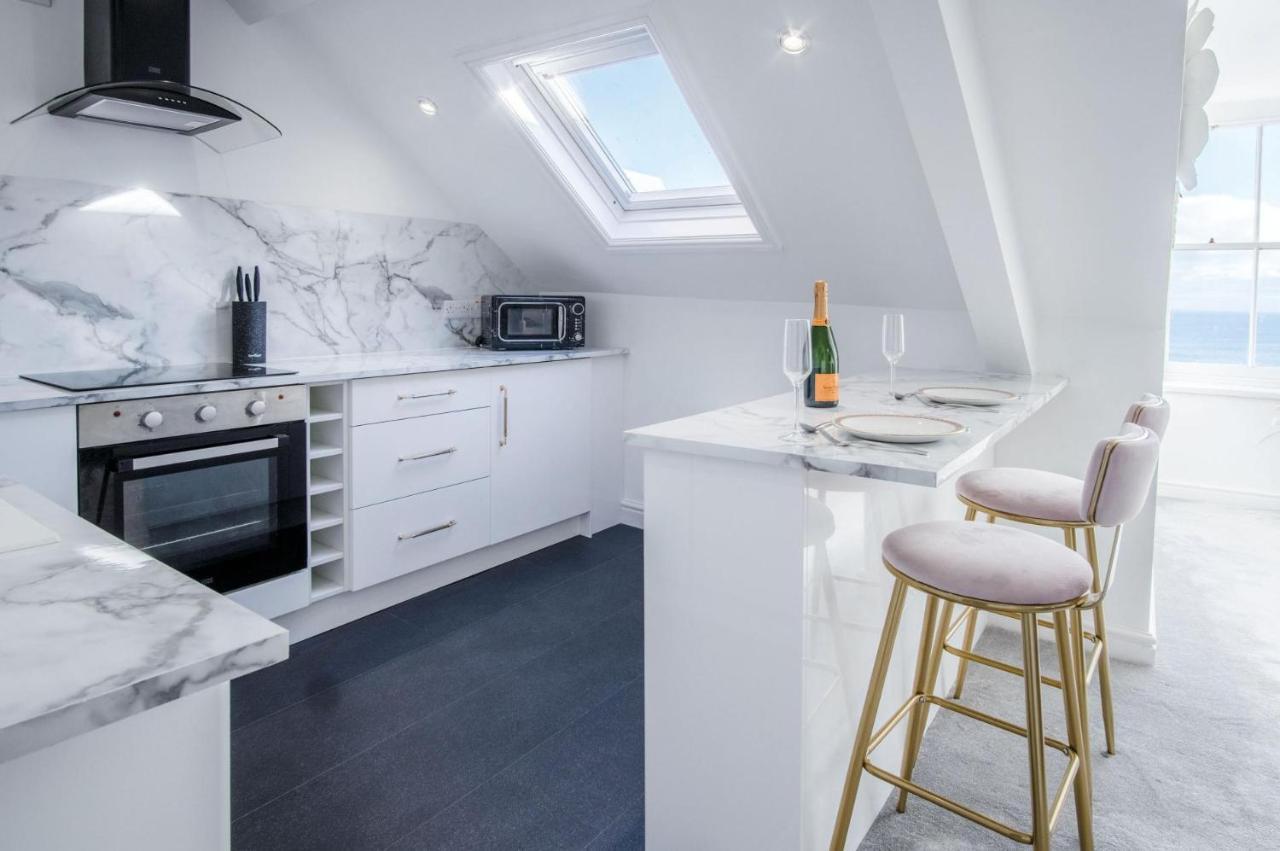 The Penthouse - Luxury 1 Bed - Panorama - Tenby Exterior photo